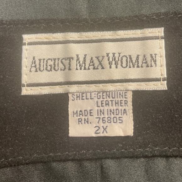 August Max Woman 2X Sleeveless Genuine Leather Lined Button Up Vest - Picture 5 of 5